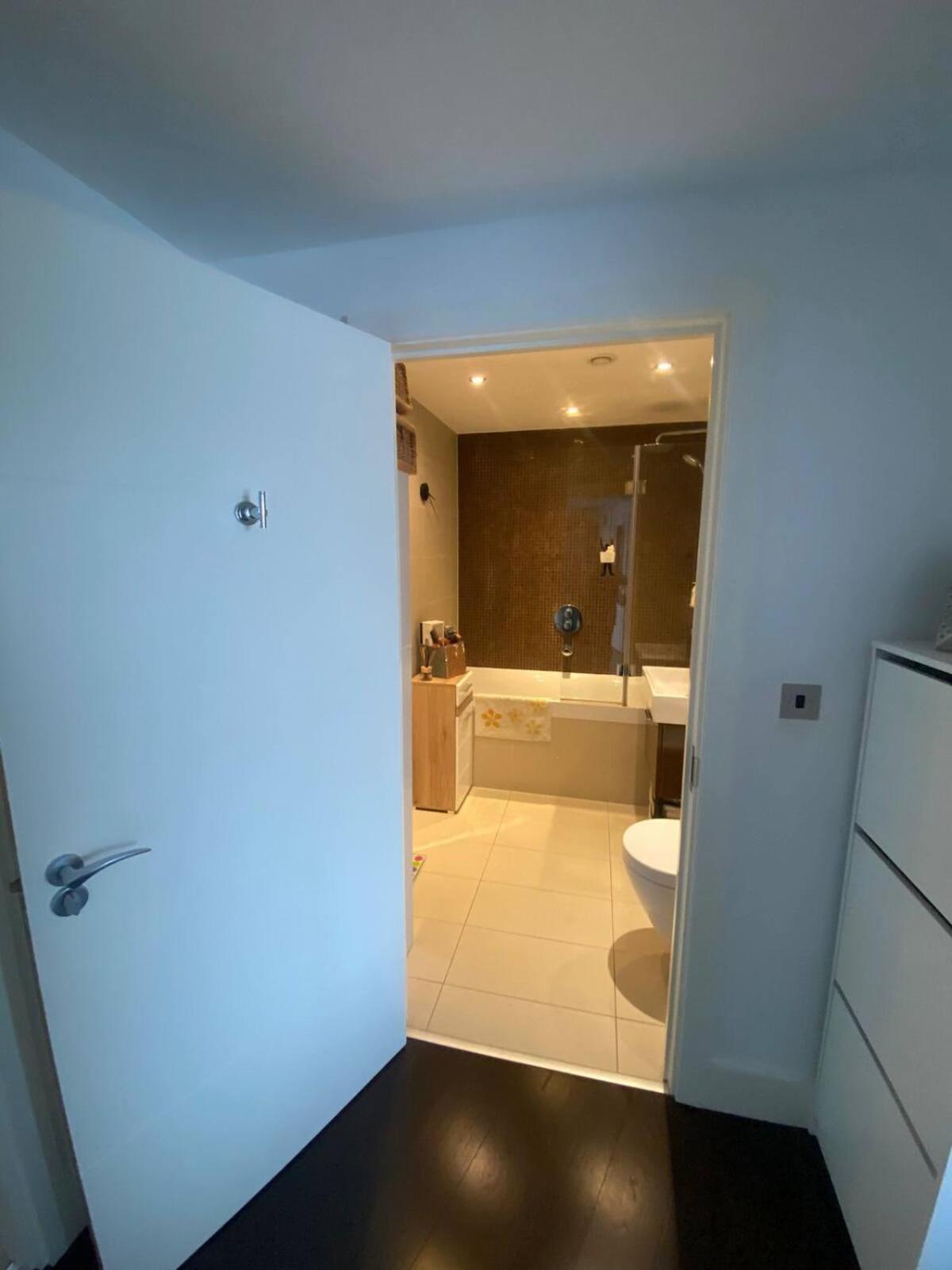 Hospedagem domiciliar Camden Regent Canal Double Private Bathroom *